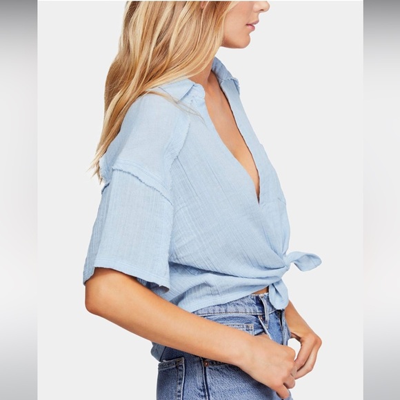 We The Free FREE PEOPLE Full of Light Blue Short Slv Crop Top $88 NWT L M S XS - Picture 3 of 13